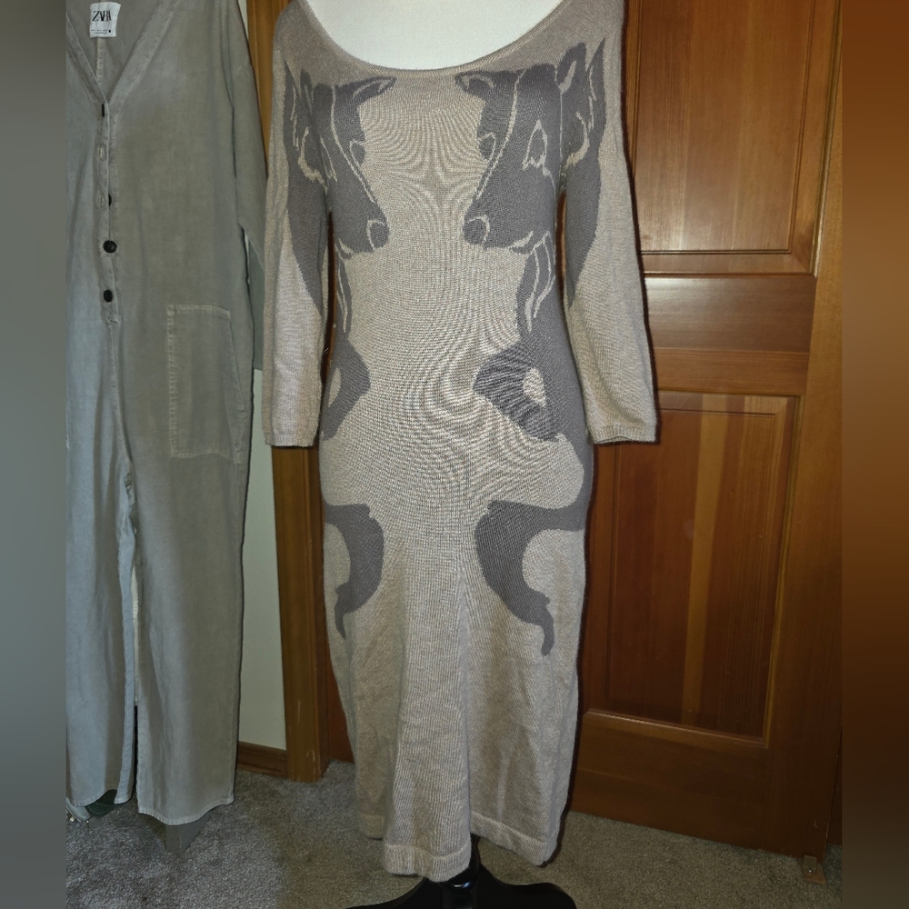 Bar III Scoop Neck Low Back Gray And Tan Animal Dress Size Small